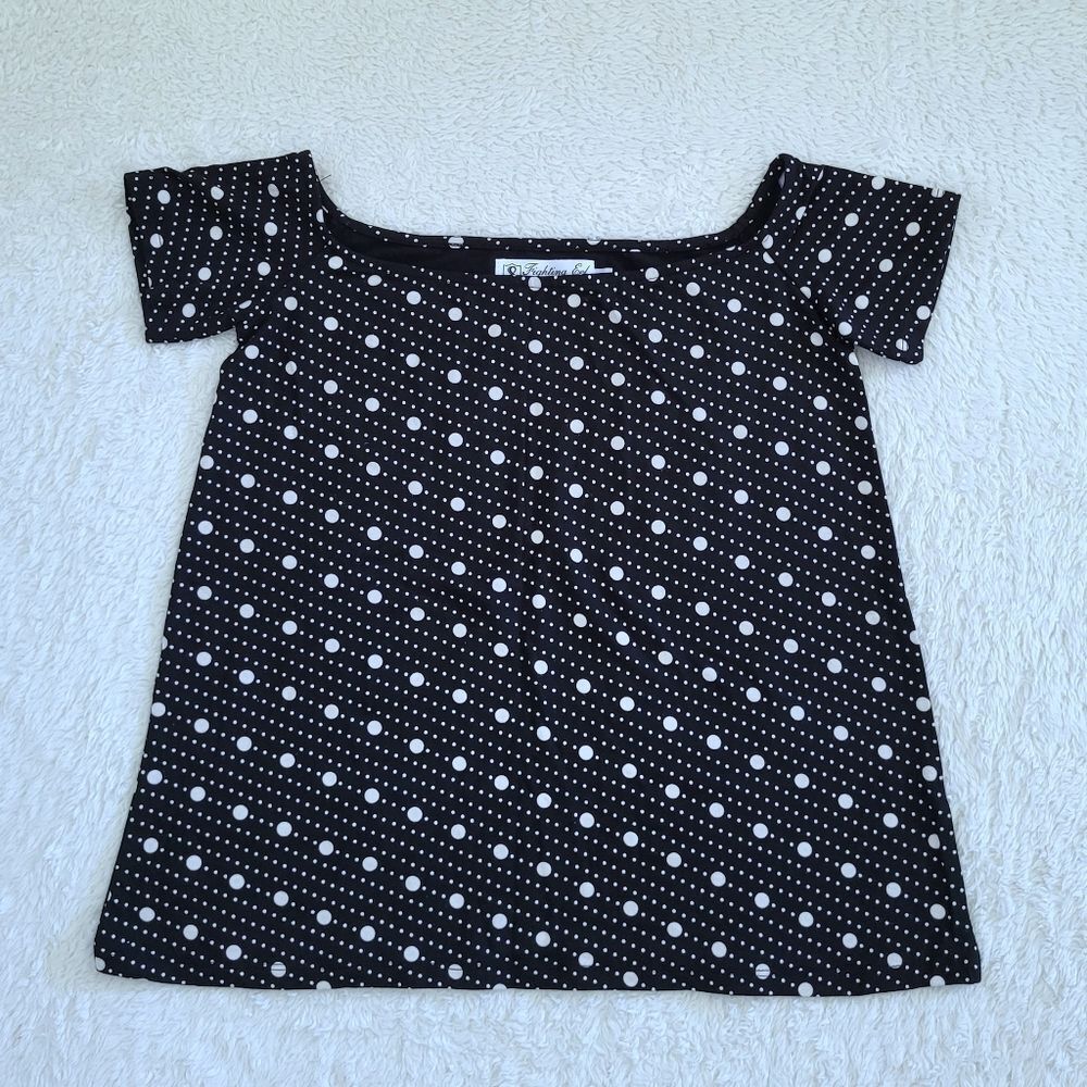 Fighting🤼 Eel Top Love❤ in Diagonal Dots - NWT